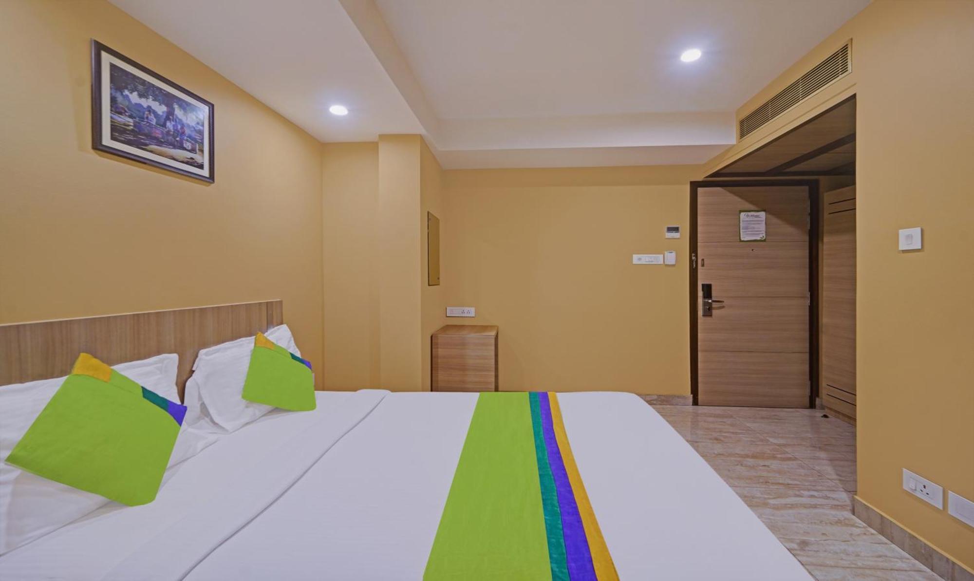 Hotel Treebo Fourth Avenue Chennai Zewnętrze zdjęcie