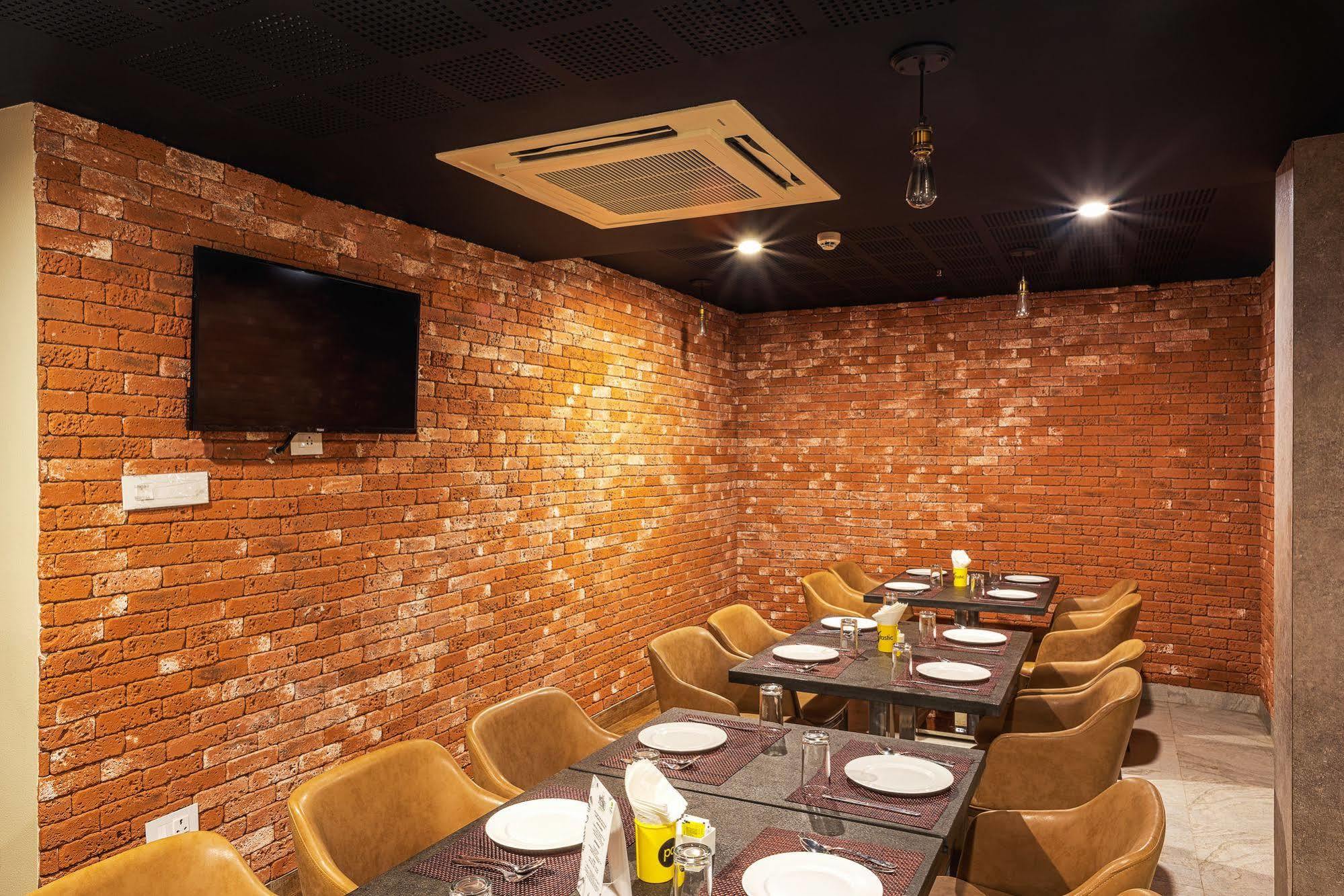 Hotel Treebo Fourth Avenue Chennai Zewnętrze zdjęcie