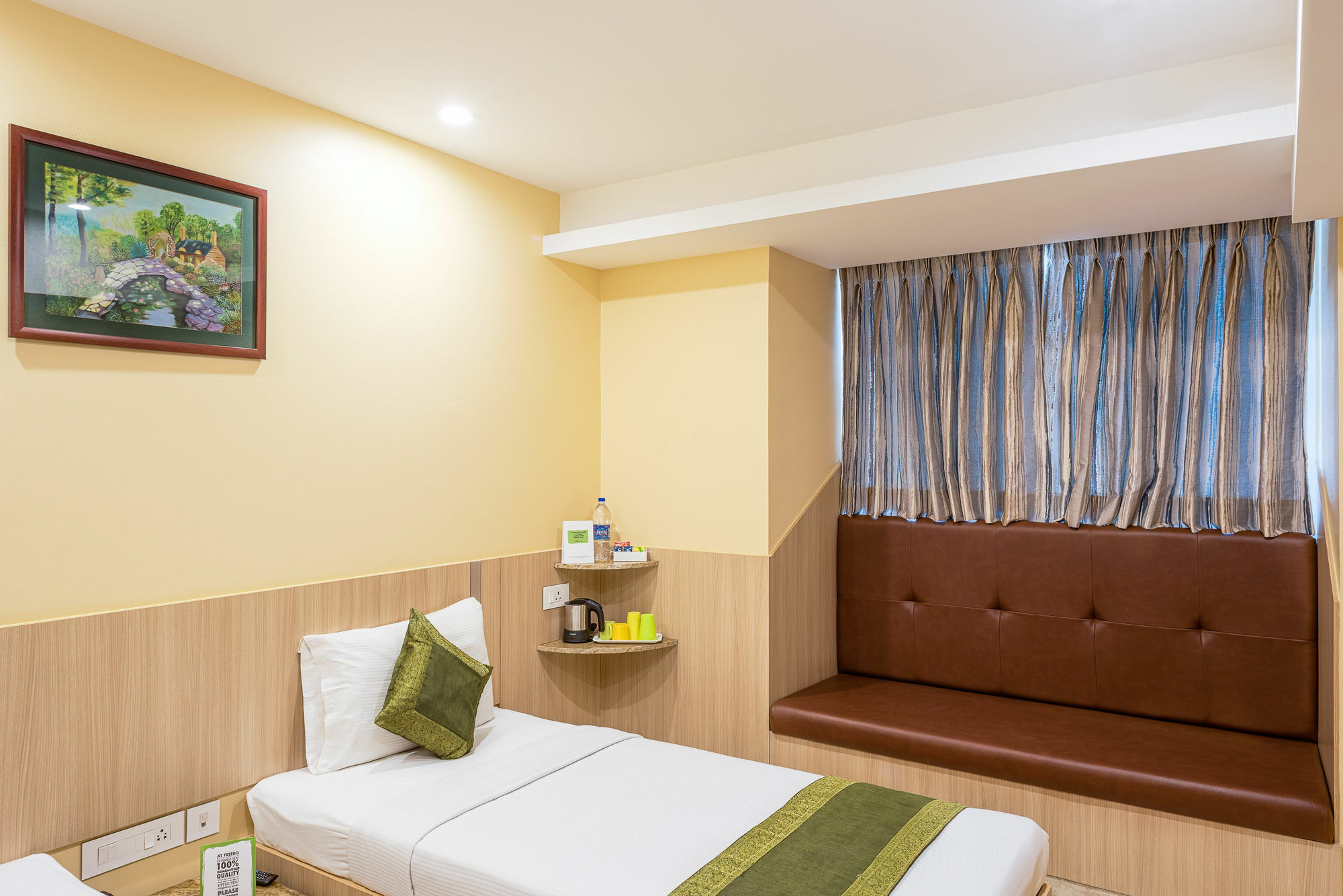 Hotel Treebo Fourth Avenue Chennai Zewnętrze zdjęcie
