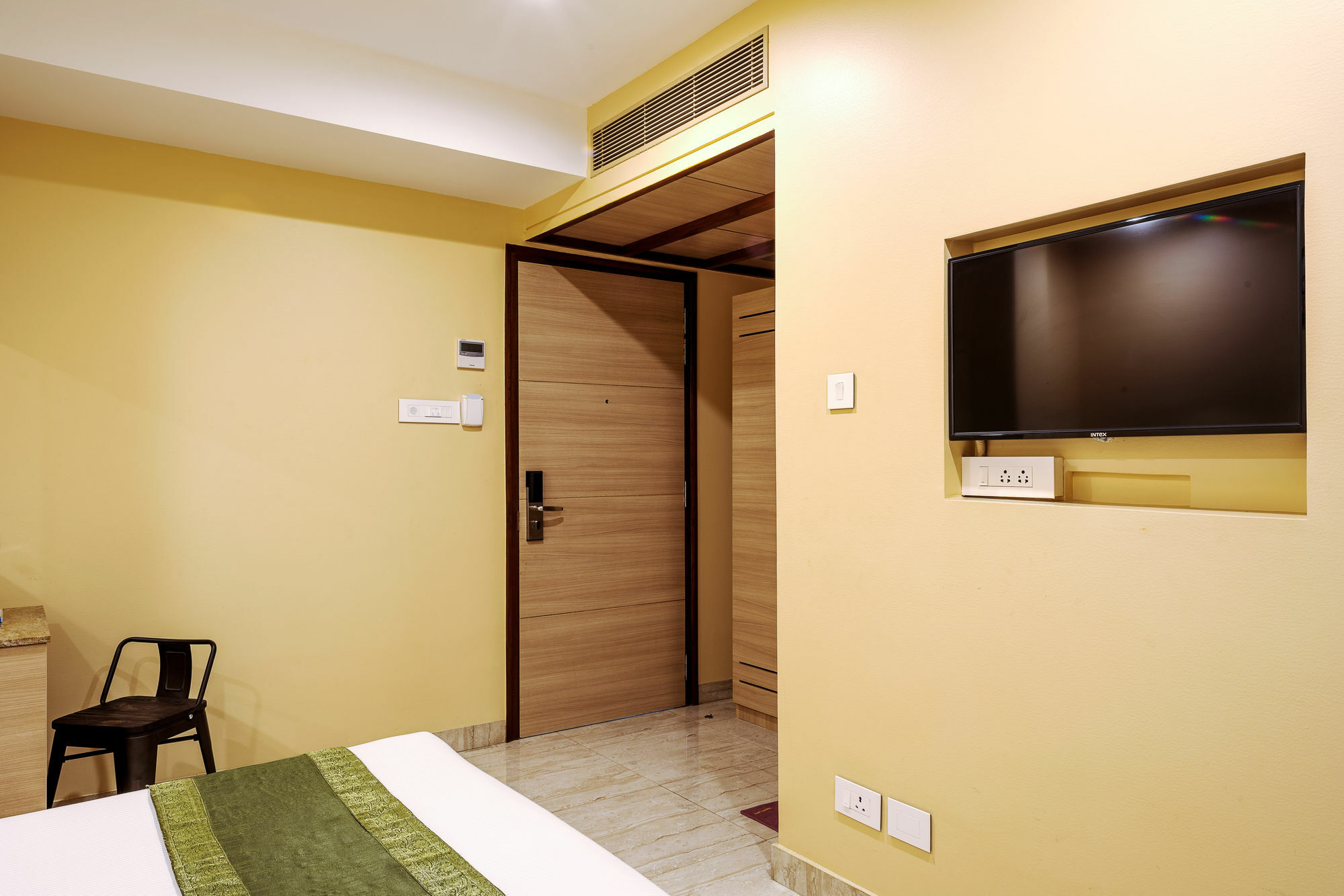 Hotel Treebo Fourth Avenue Chennai Zewnętrze zdjęcie
